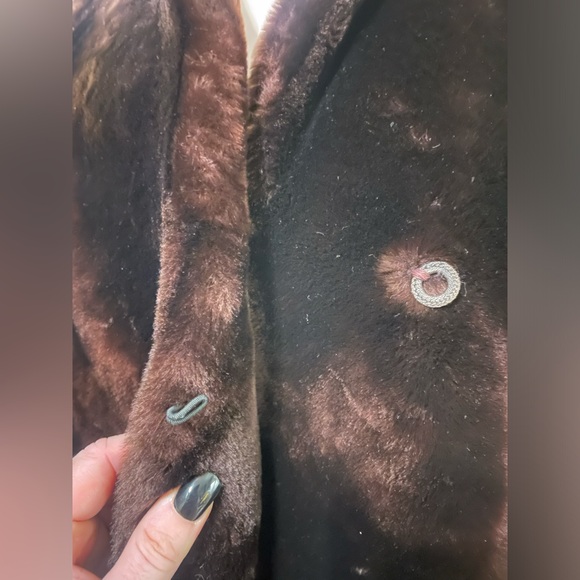 Vintage 1950’s Chocolate Lamb Fur Coat - Picture 12 of 12